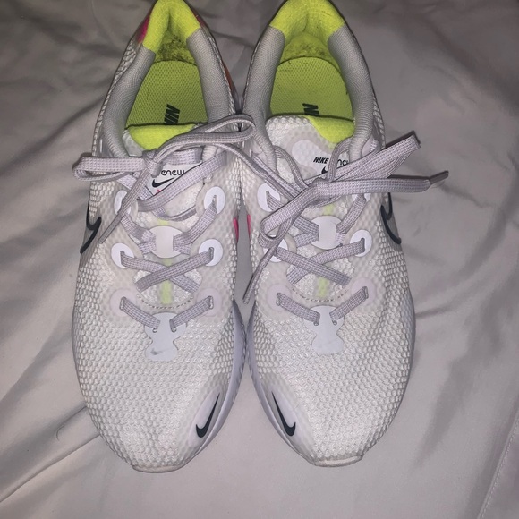 Nike Renew 7.5 - Picture 3 of 5